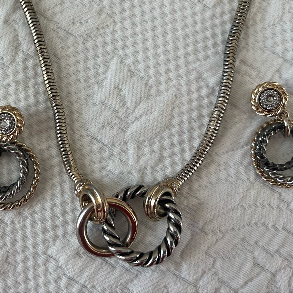 Necklace and earring set.